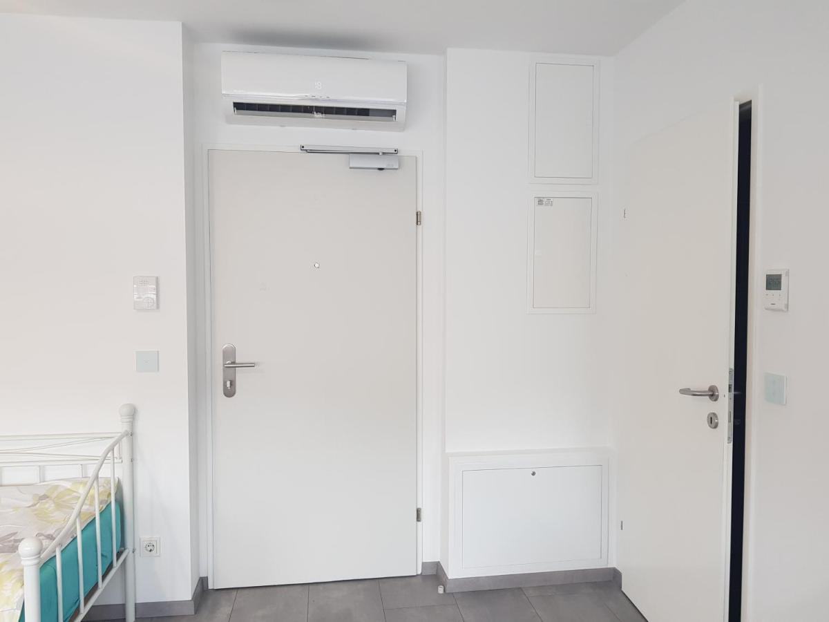 Tota Studio Vienna Luaran gambar