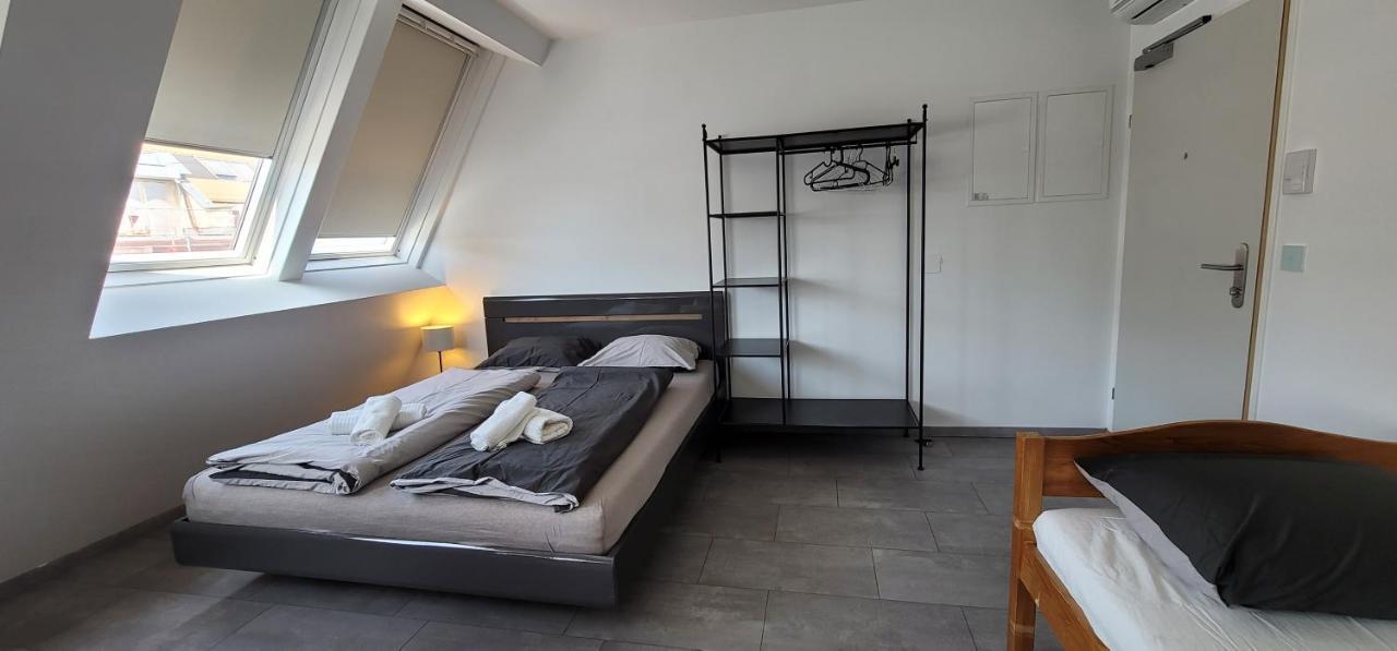 Tota Studio Vienna Luaran gambar